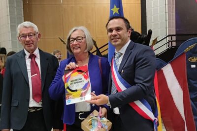 Agrandir l'image 9 sur 52, fenêtre modale