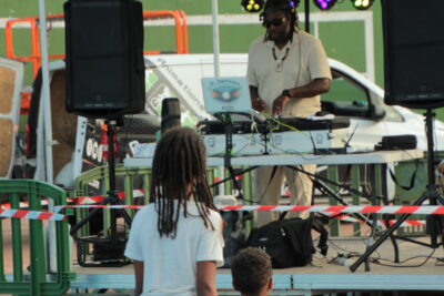 Agrandir l'image 7 sur 30, fenêtre modale