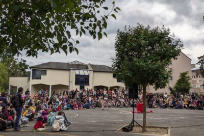 Agrandir l'image 2 sur 15, fenêtre modale