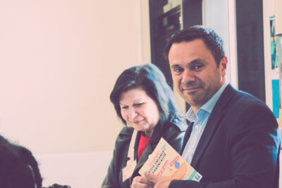 Agrandir l'image 70 sur 84, fenêtre modale