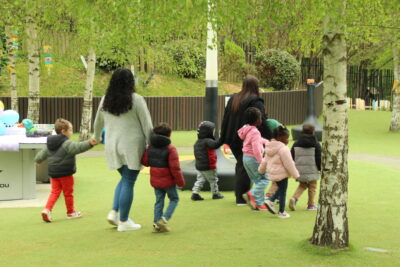 Agrandir l'image 44 sur 120, fenêtre modale